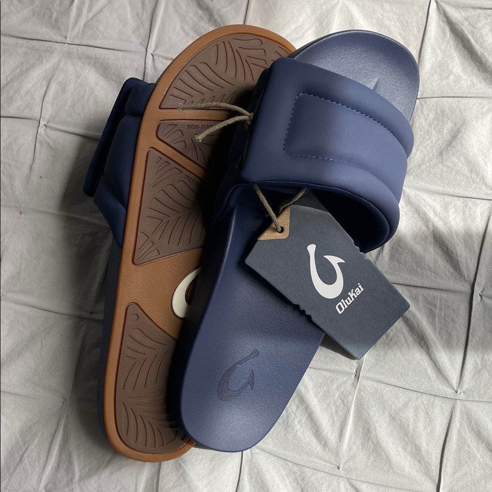 OluKai Sunbeam Navy Slide Sandals